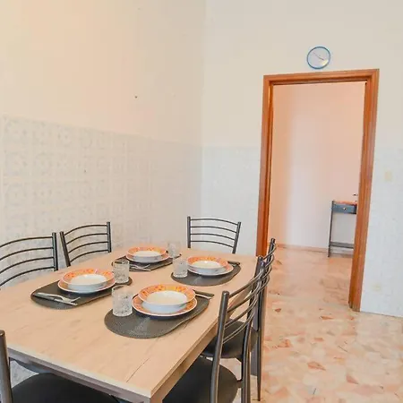 La Casa Di Nico Box & Wifi Διαμέρισμα